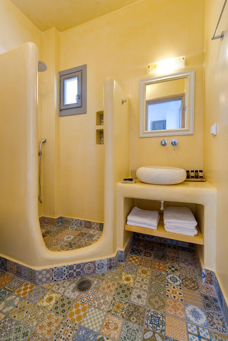 White Harmony Suites Megalochori  Eksteriør billede
